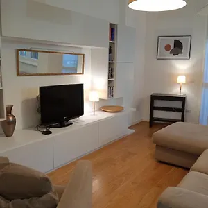 sandonhouse-milano.italymilanhotels.net/