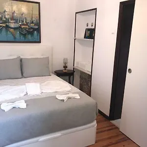 agulheiros-alfama-center-district.hotels-lisbon-portugal.com/